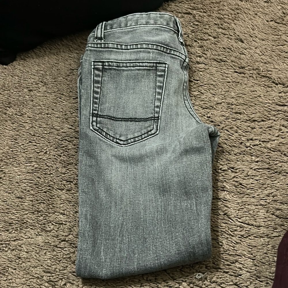 Cat and Jack Boys slim Jeans.
Brand new Size 7
Color Gray wash